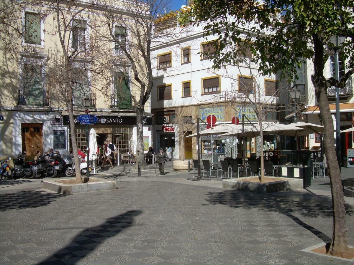 Medina Apartment And Parking Historical Center Sevilha Exterior foto