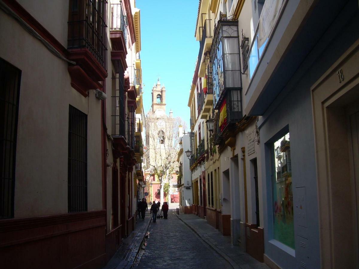 Medina Apartment And Parking Historical Center Sevilha Exterior foto